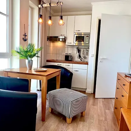 676, Seepark Apartment